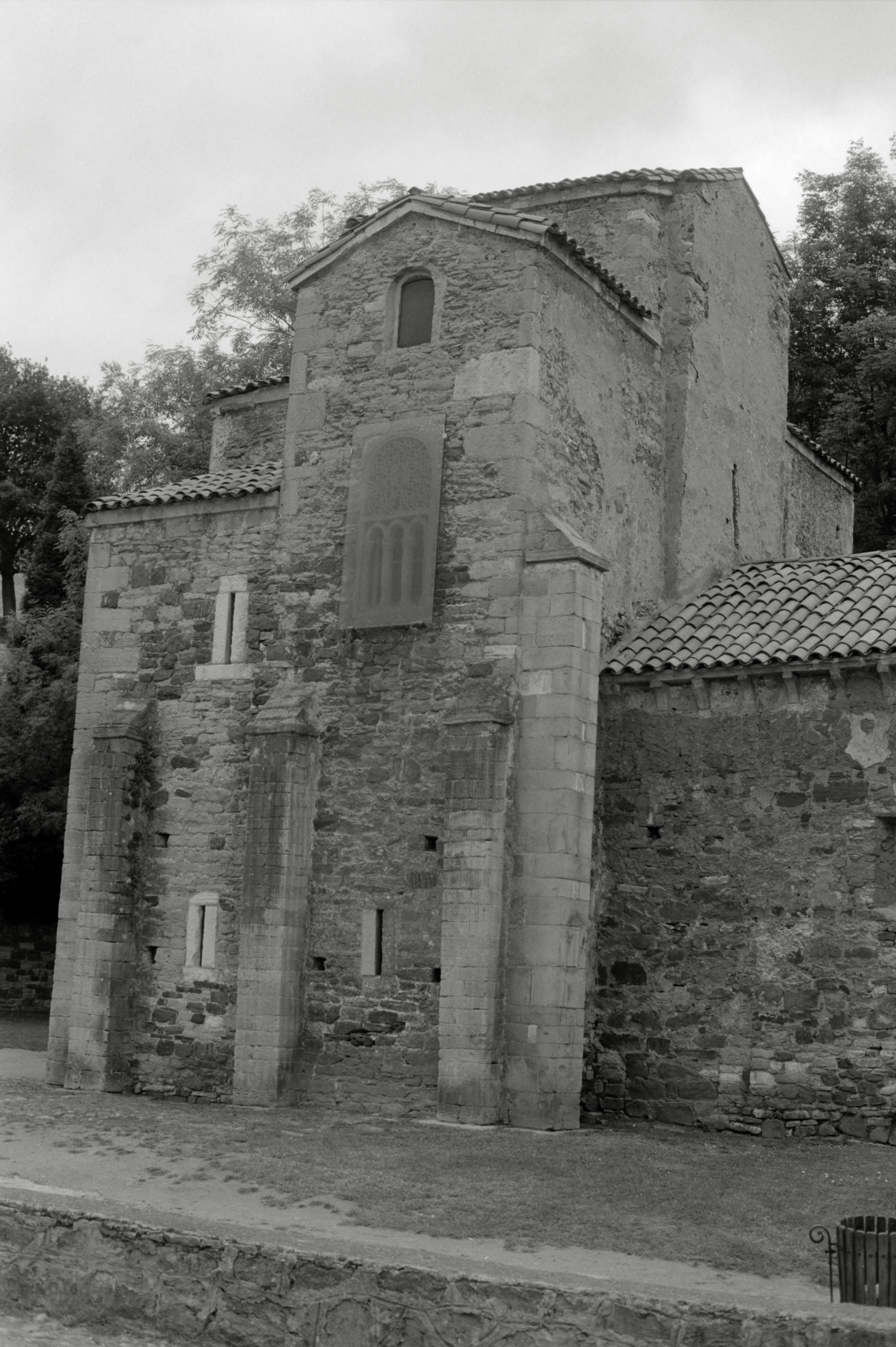 AHP F1995 05 010 sc240826 img35 NLP